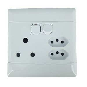 Picture of Socket NEU Single + 2 x Euro 4 x 4 White