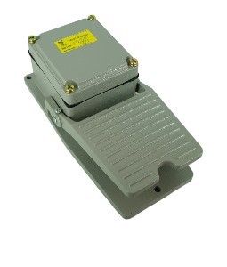 Picture of Foot Switch 10a 250v 1NO 1NC Aluminium